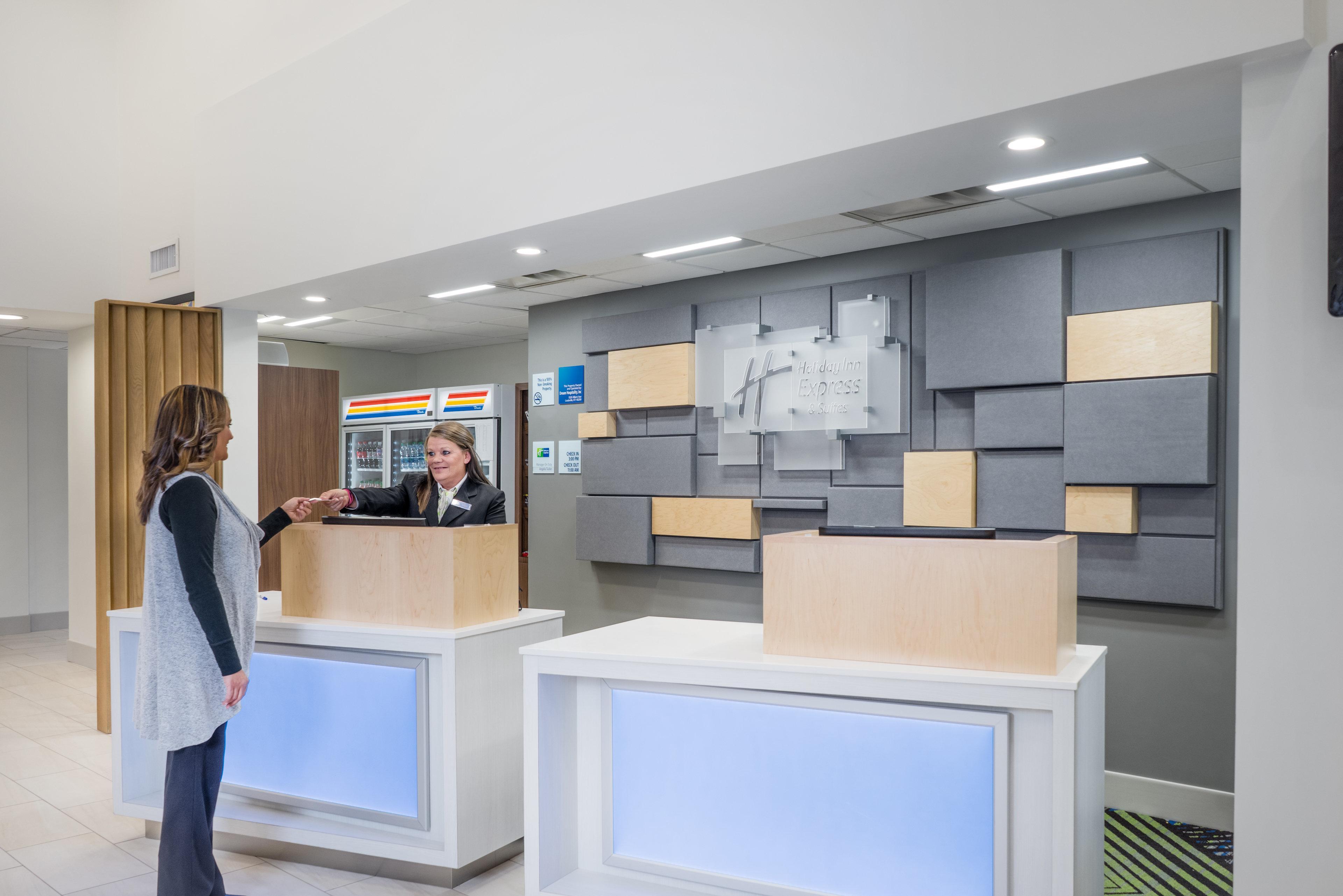 Holiday Inn Express Hotel & Suites Louisville East By Ihg Exteriör bild