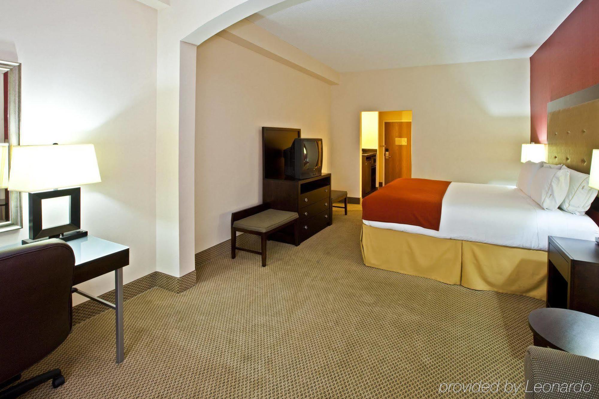 Holiday Inn Express Hotel & Suites Louisville East By Ihg Exteriör bild